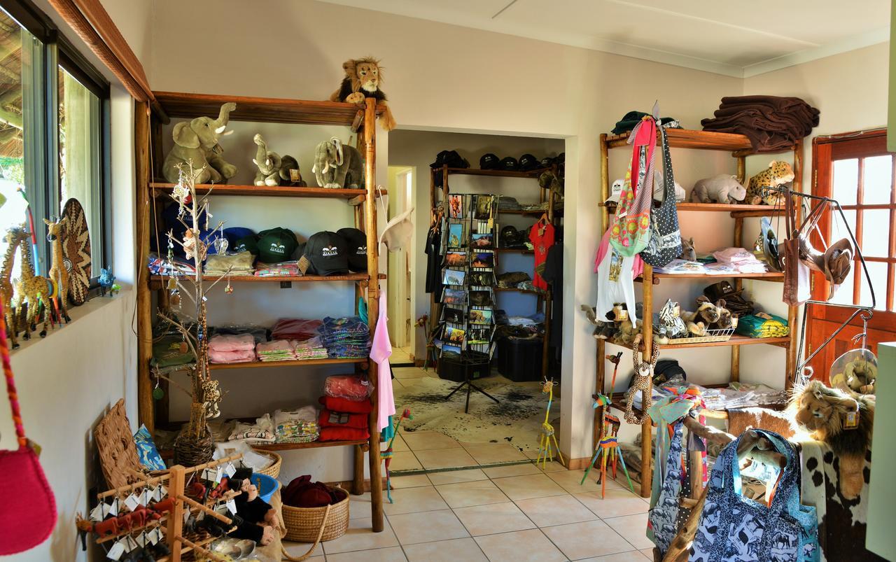 Sibuya Game Reserve And Lodge Kenton on Sea Exteriör bild