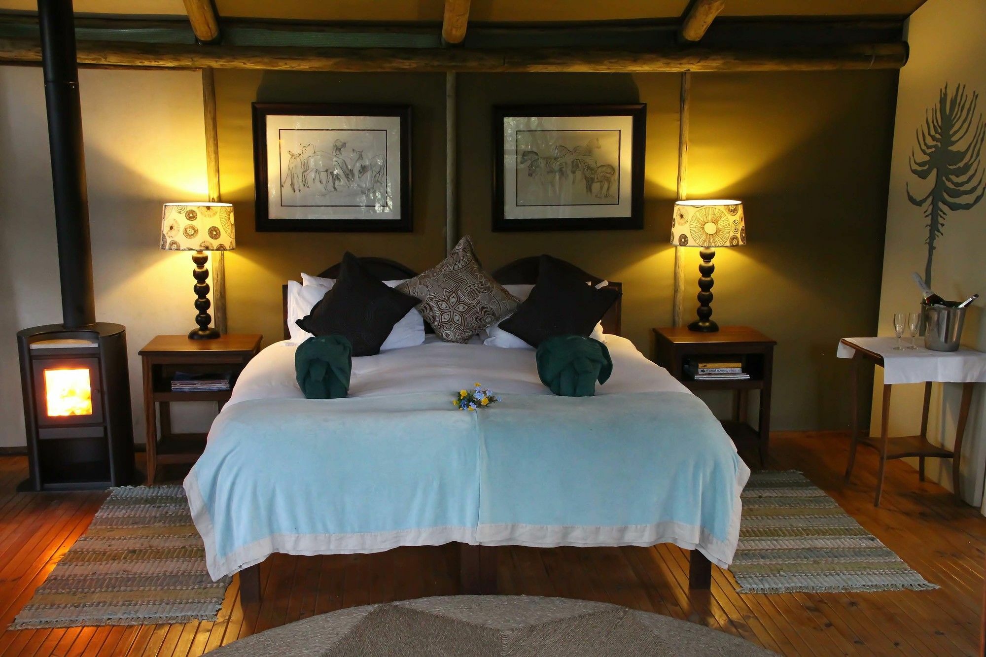 Sibuya Game Reserve And Lodge Kenton on Sea Exteriör bild